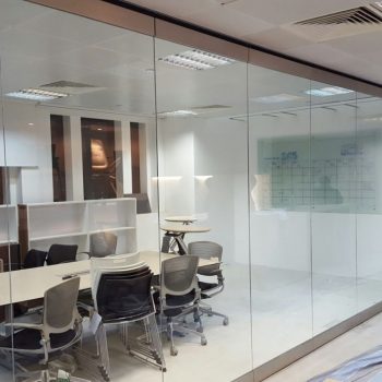 Okamura-Corporate-Office-Frameless-Glass-System-2-1024x768